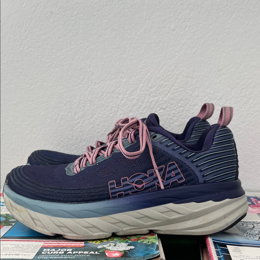 Hoka One Bondi 6 Blue Sneakers Size 6
